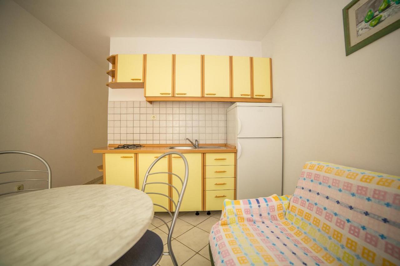 Apartments Grulovic Srima Eksteriør billede